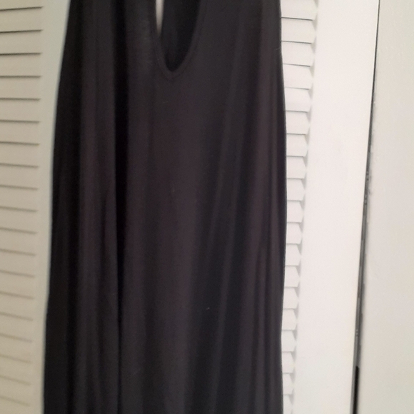 Ladies cold shoulder top - Picture 2 of 3